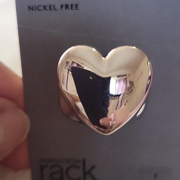 Ring - Picture 3 of 5